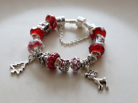 ������ ���� � 9.00 ������, �����, ���������. Pandora-������� ������. �̣��� ����� �������� � �����. ���������� ������� 925 ����� � ������ - 50%. ���������� ���������. 