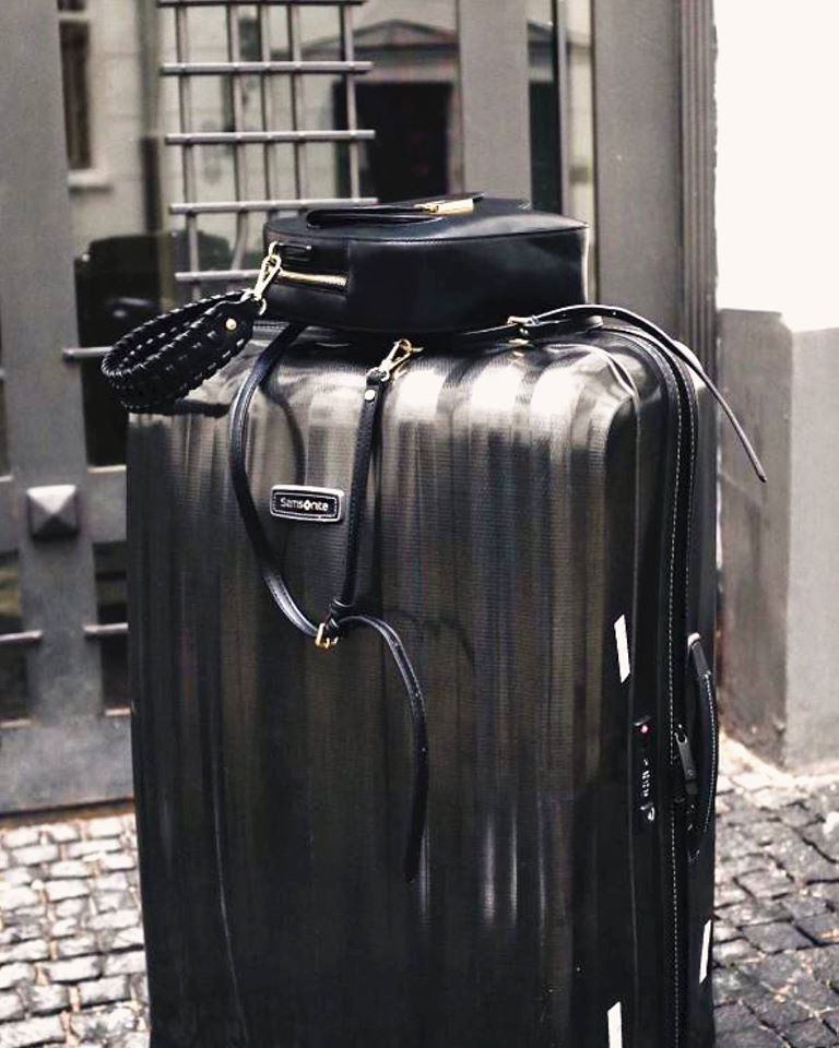 ���� �������. ������ ������� ����, ���� ������ �� �����! ����� ��� �� ���� 5 ��� � �� �����! ����������� 4-�������� �������� �� S*�ms�**nit� �� ���� �� 2 ��� � ���.... ���� �����! ������ 3 ���!