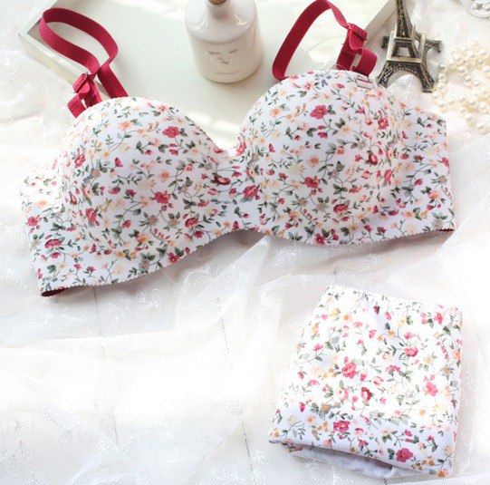 [b]���� �������. ��������������� ��������� ����� �� 420�, ������ ������� � ������� Calvin Klein �� 160�,���������� ���������� ���� � �������������� ������� ��� �������� � ���������� �� 370�. ���������� ������ ������ ��� ������ � ������. �����-2[/b]