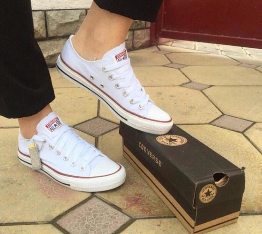 �����. ��� ����. �������, ������� � ������� �����. Convers//e, Adida//s, Lacos//te, Nik/e, Reebo//k, New Bal//ance