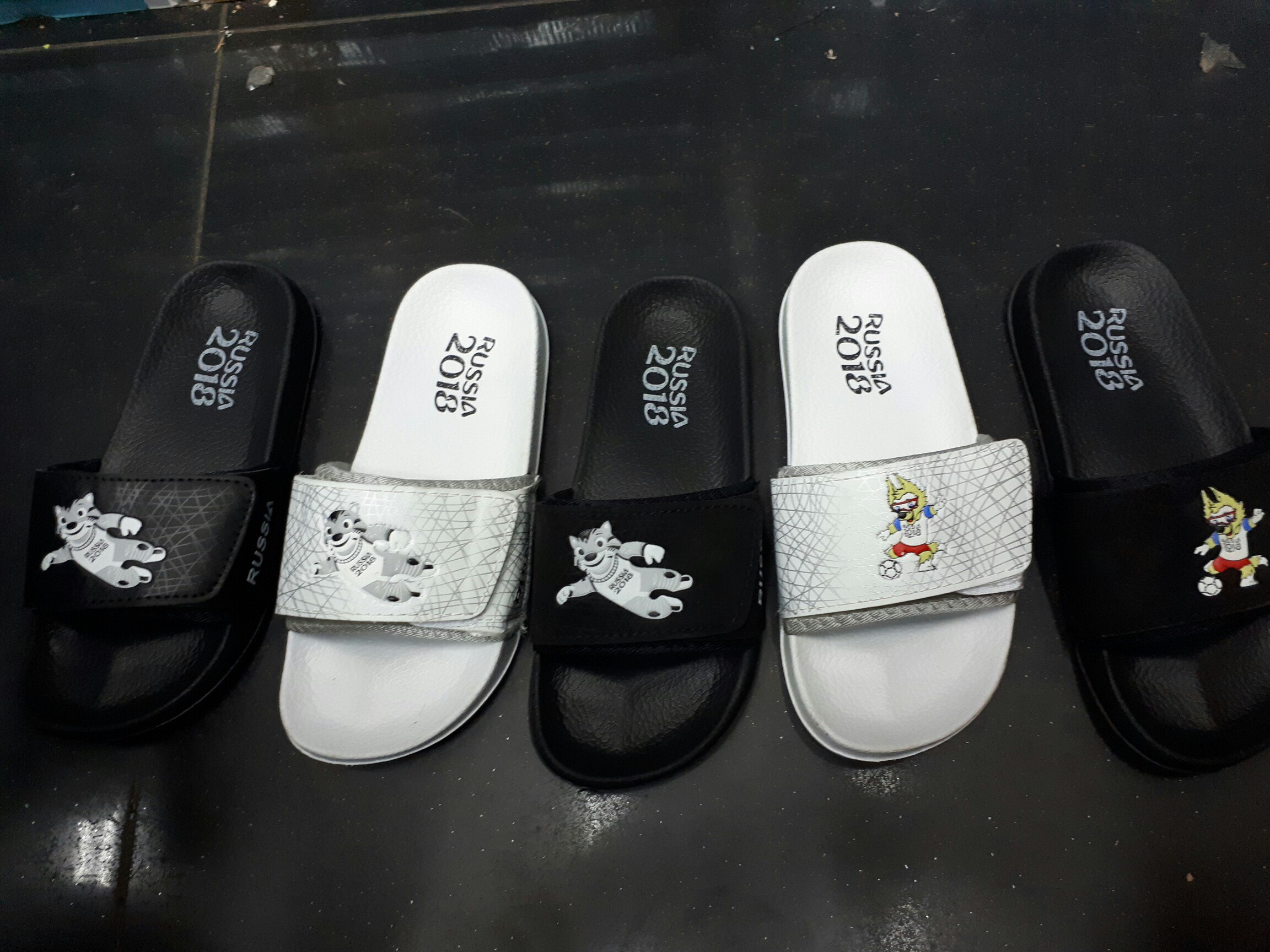 ���� �������. ���� �����. ��� ����, ������� �������, ������� �����. Nike, Adidas, Puma, Reebok �������. ���������� �� 225�. ����� 5.