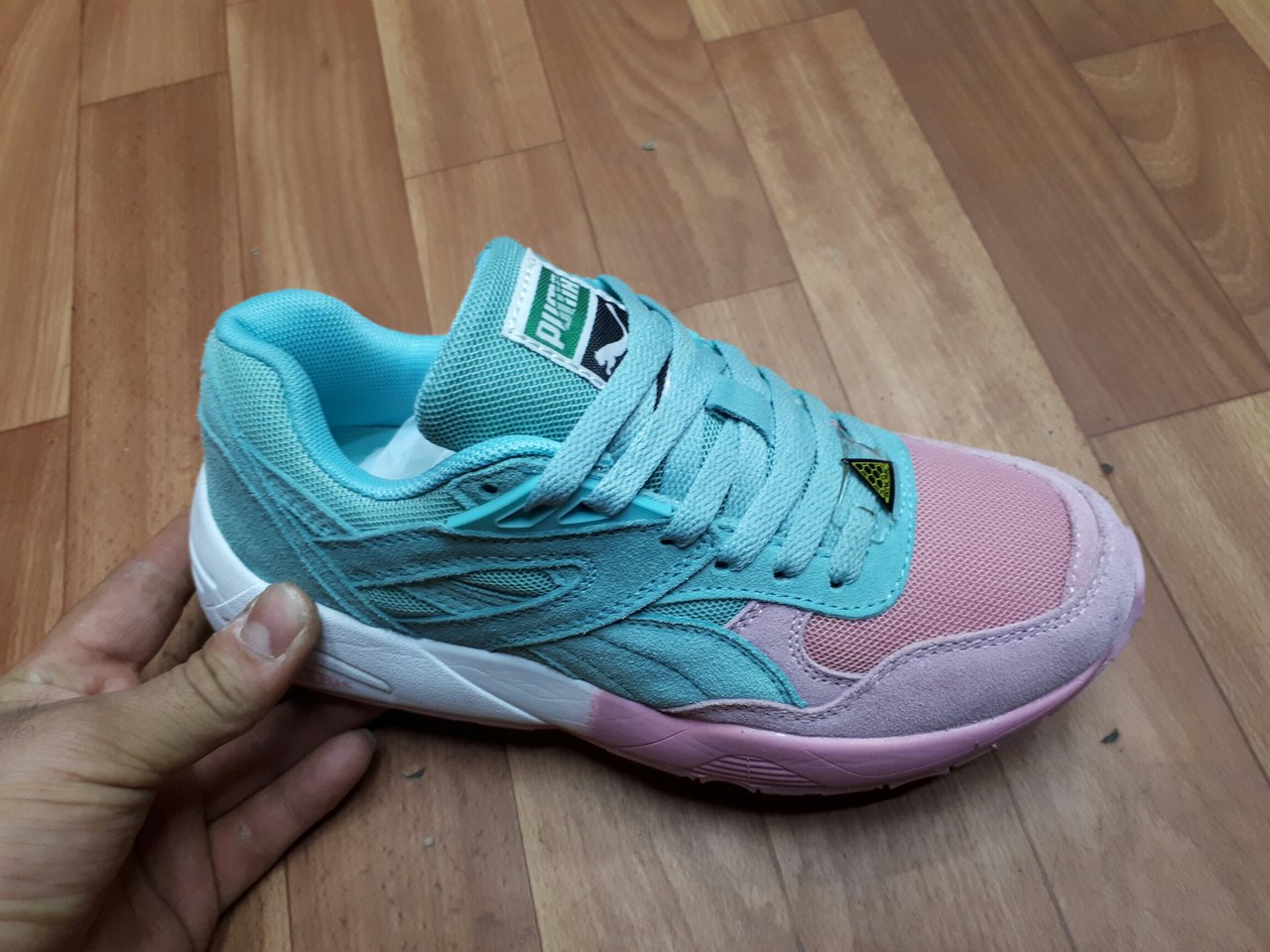 ���� �������. ���� �����. ��� ����, ������� �������, ������� �����. Nike, Adidas, Puma, Reebok �������. ���������� �� 225�. ����� 6.