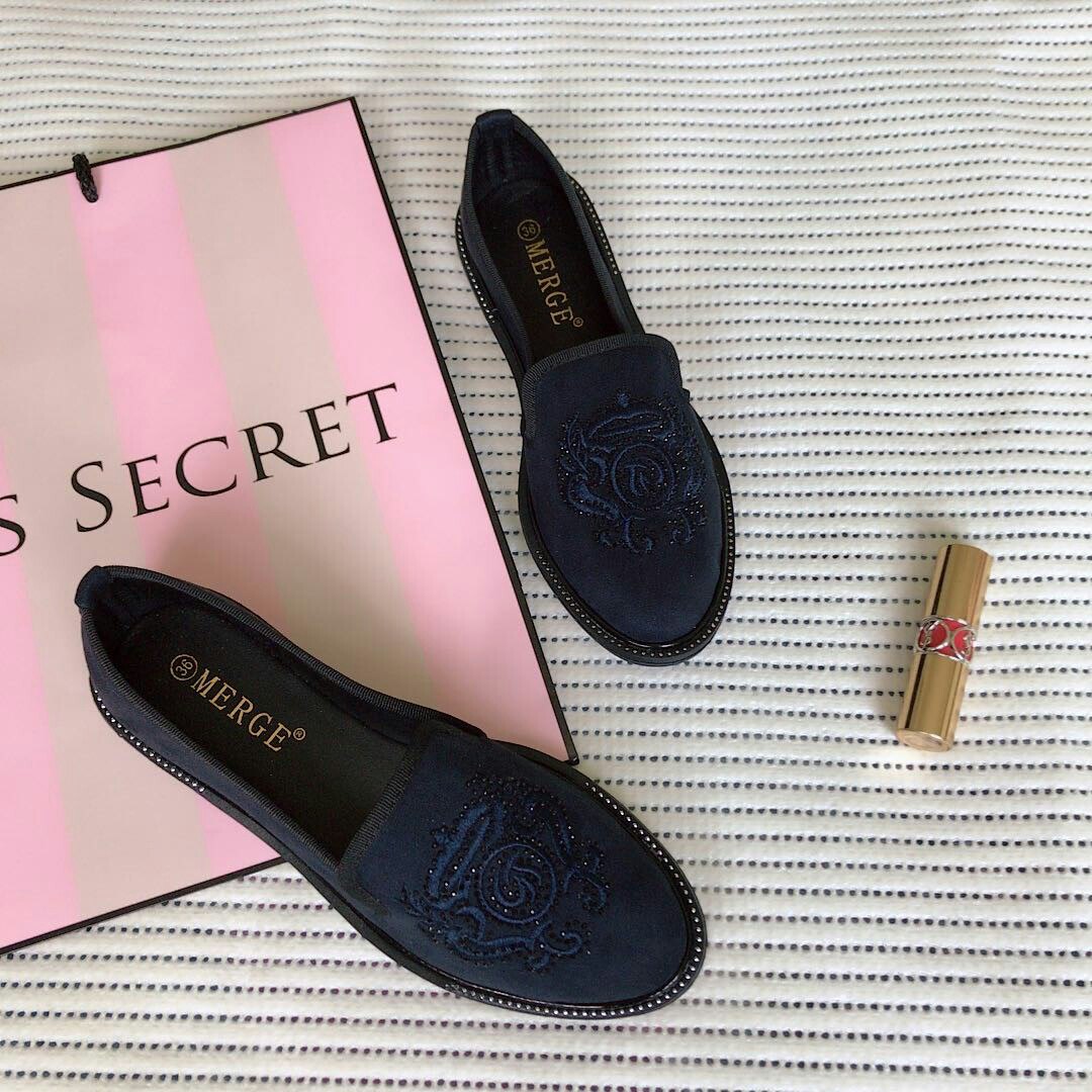 ���� �������. ���� �����. ��� ����, ������� �������, ������� �����. Nike, Adidas, Puma, Reebok �������. ���������� �� 160���. ����� 9.