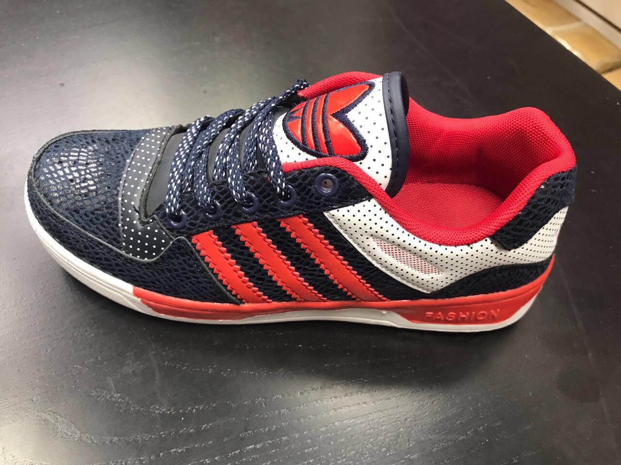 ���� �� 15.08. ��������� �������, �-�� �*�*�*�*�*�. ���� ����� 390 ������. �������� ��������, ������, ������� �������.