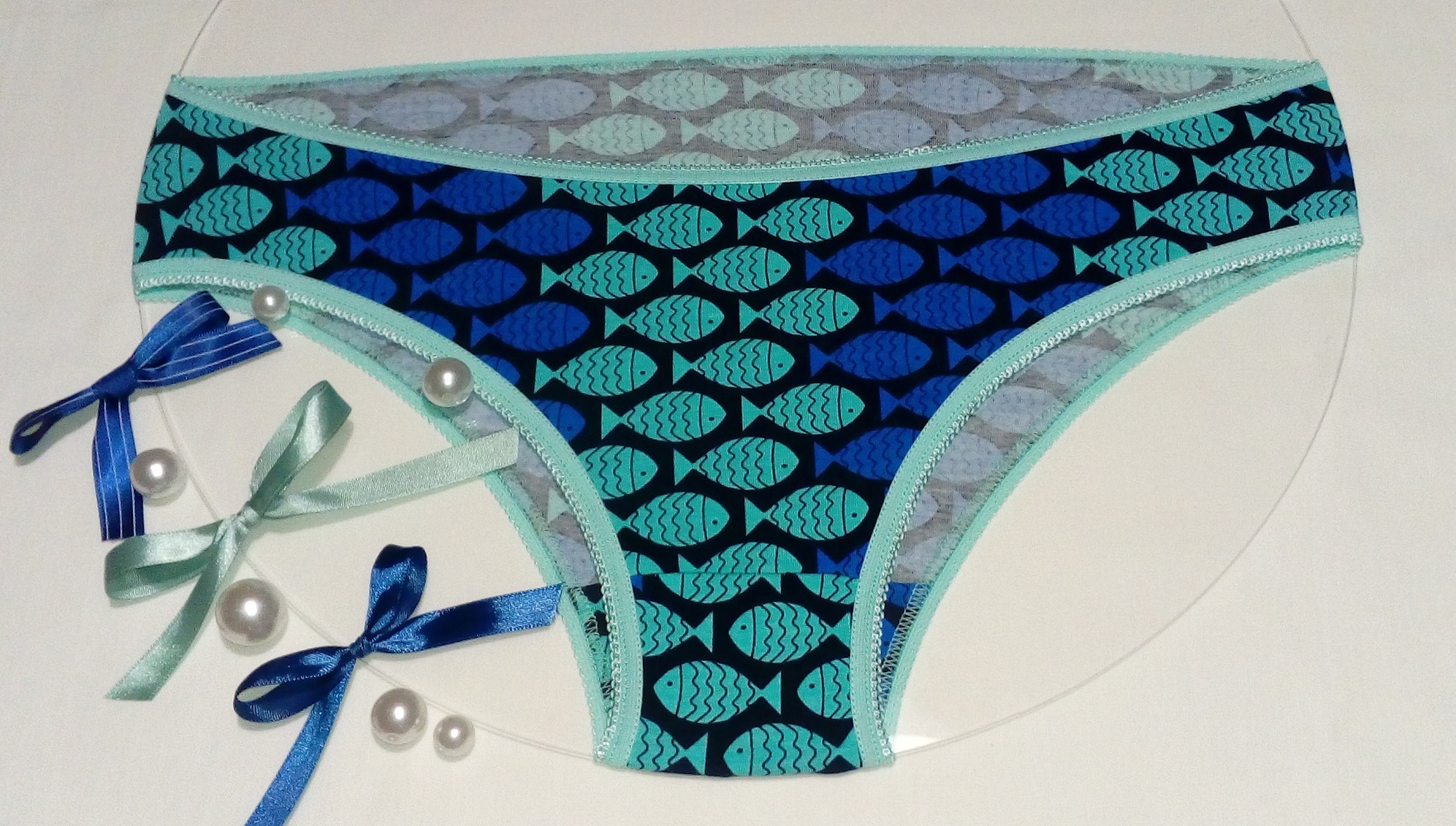 ���� �� 28.08. ������������ ������� �������, �-��. 42-58. ������� ����� 90 ���. �-��. 48-60 �� Di*Colore - 2