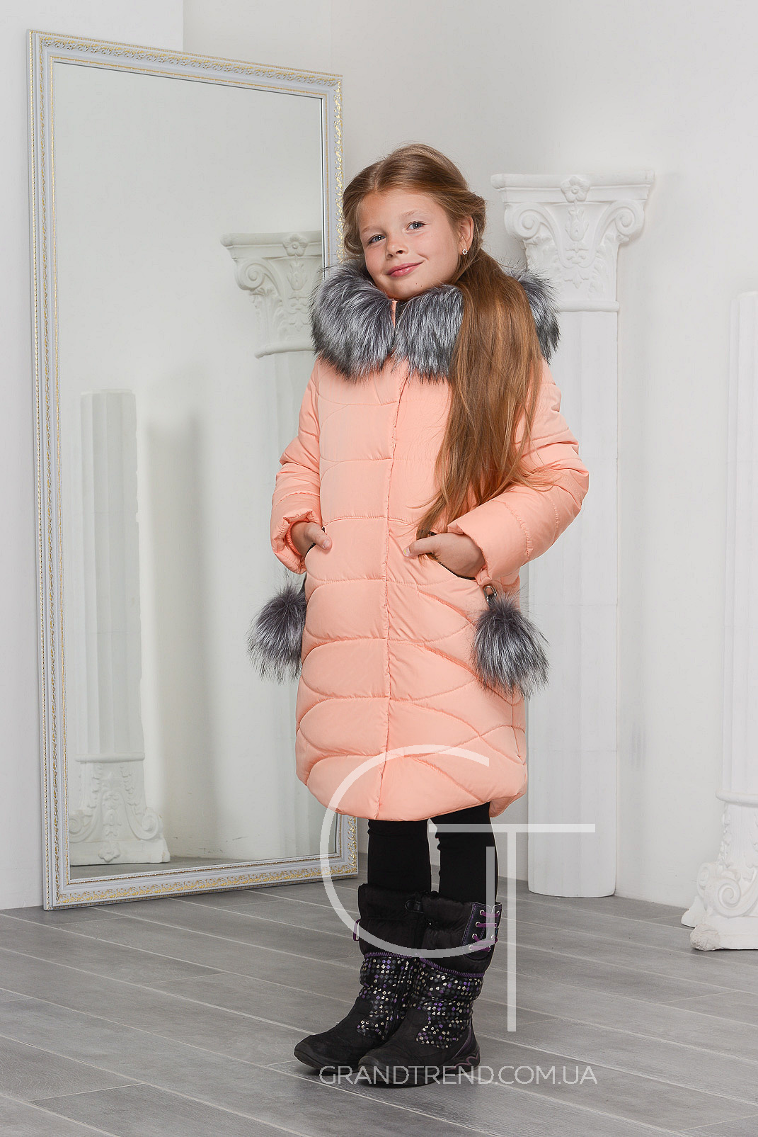 ���� �� 06.09. ����� ��������� ��������, ������������ ������ �������� ��� ����� X-voyz. ������� 32-42.������ ��� ��� ������� ����! �������� ����� 6 ����! ����� 12  