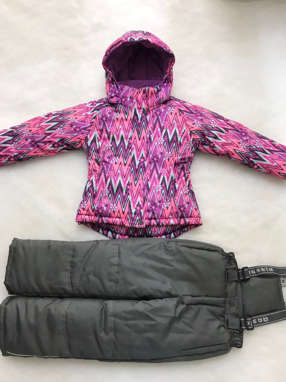 [b]���� �� 15/10. ����������� ���������� � ����� ��������� ! ��� ������� Su**per gi**ft, ��**ldos � ra**skid - ������� ���������� ������� ������. �� 1200 ��� -32 �����[/b]