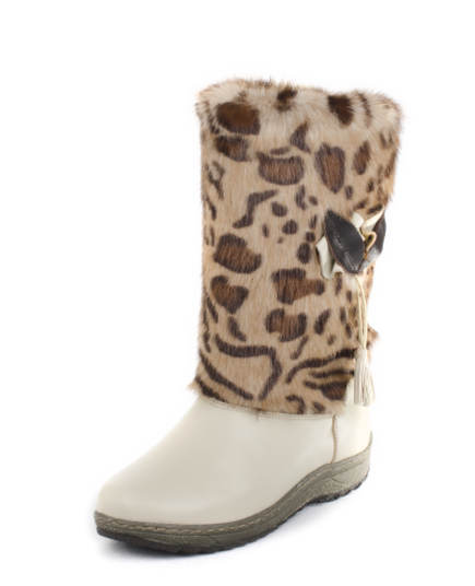 ��� ������� �� 16 ������. ����� ������, ����� ������, ����� �������� � ������������ ���� � ������ ������� ��� ���� �����: �������, �������, ������������, �������. ��� �������� ����� ����� � ��� � ����� � ��������. ����� - 8.