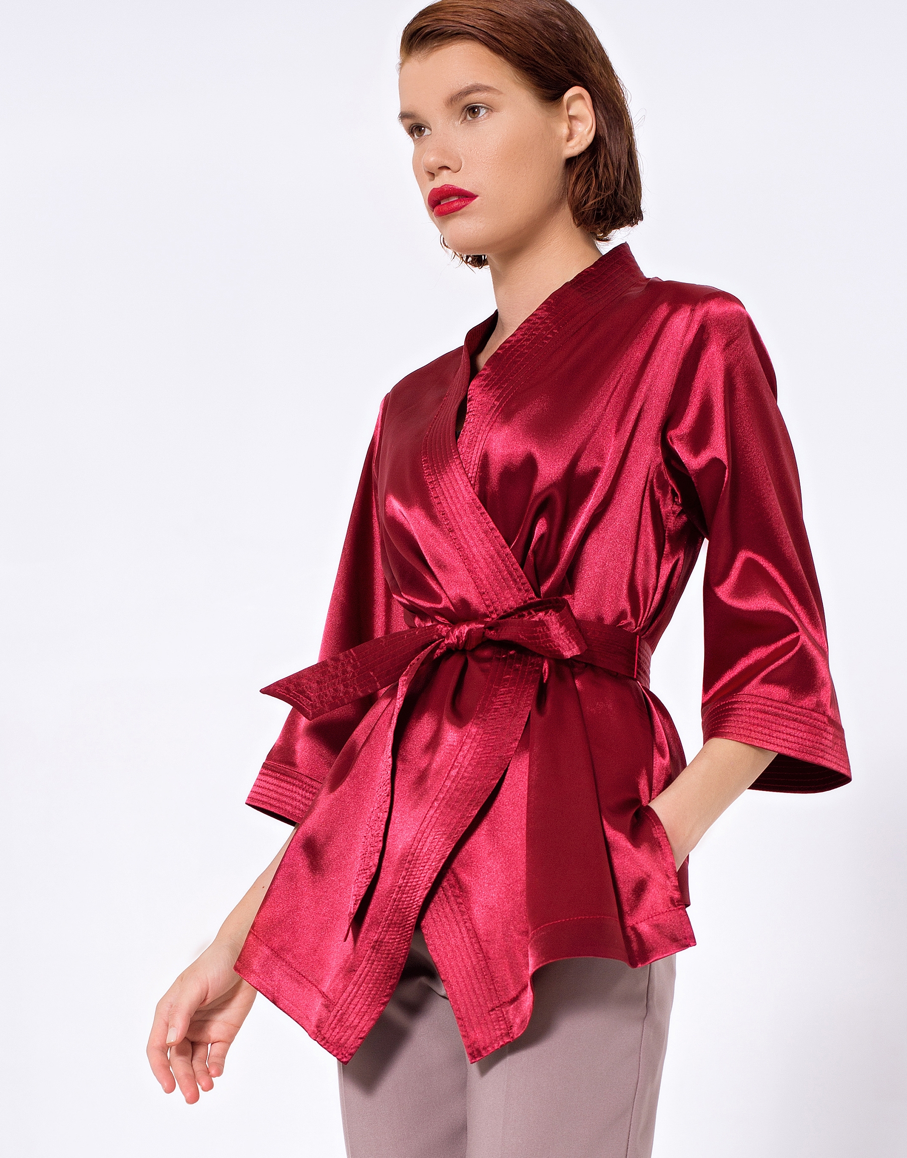 ���� �������. ������������ J*ana N*edzvetskaya. ��������� ������ � ���������� � ����� smart casual. ������������ � ��� ������ �������. ��� - 1/18.