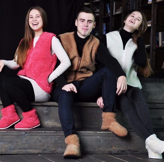 ���� �� 4 �������.������ ������.�������,����� �����������,������� �� ������� � ����,�����������,����� � ������������ �������.� ��� �� ,� � � � � � � , �������, �������, �������.