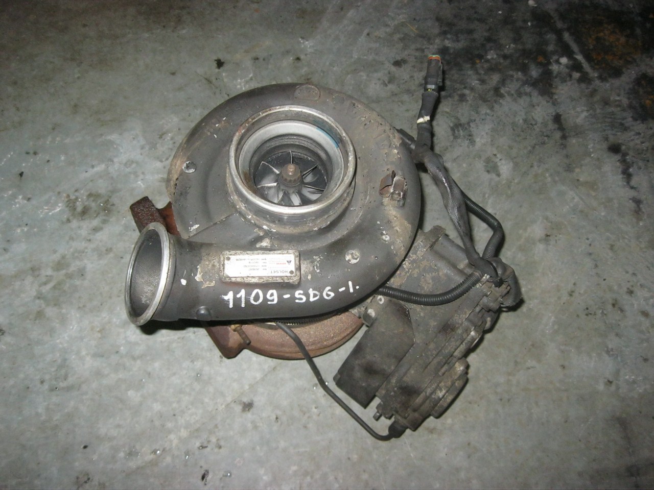 ��������������� � ����� (D13) XPI 1109