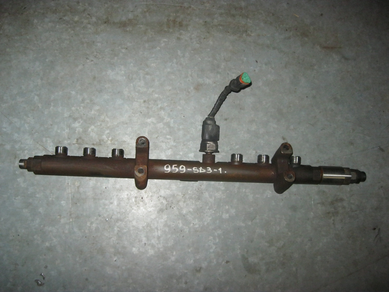 ����������� ��������� ������� XPI  (D13) � ����� � �������� � �������� 959