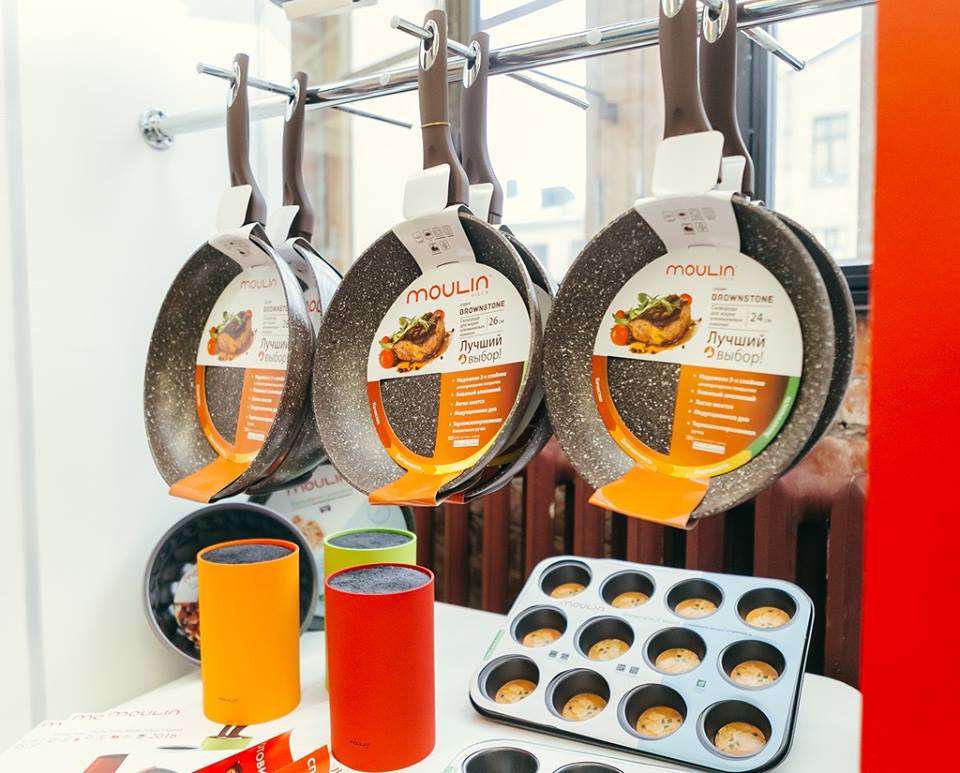 ���������� ���������� M*ou*l*in*V*i*ll*a ����� Br*ow*nst*one 