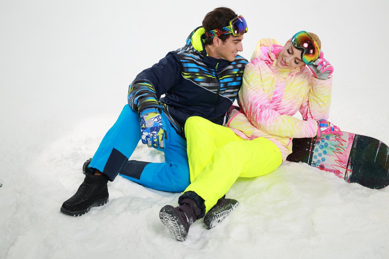 ���� �� 28.02. ����������! ����������� ������ Phi*bee-18 ��� ���� �����: �������, ������, �����, ������, ����, �������� � �����. �������, ������, �����. �������� �� -30 ��������! ��������� ��� S-XXL. ���� ������� �����������.