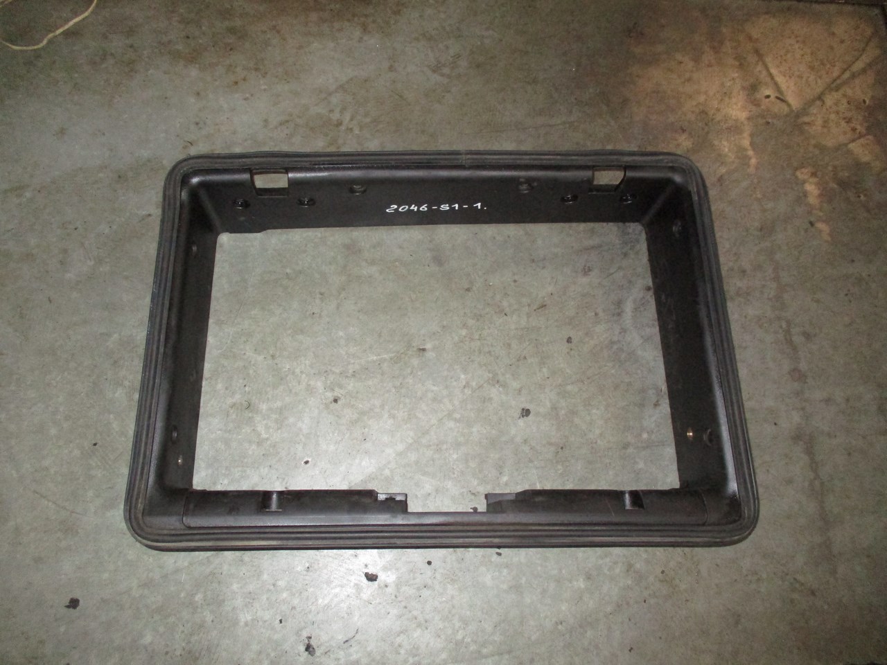 ���� ���� �������� ��������� ��� �����������  ( LH ) 2046