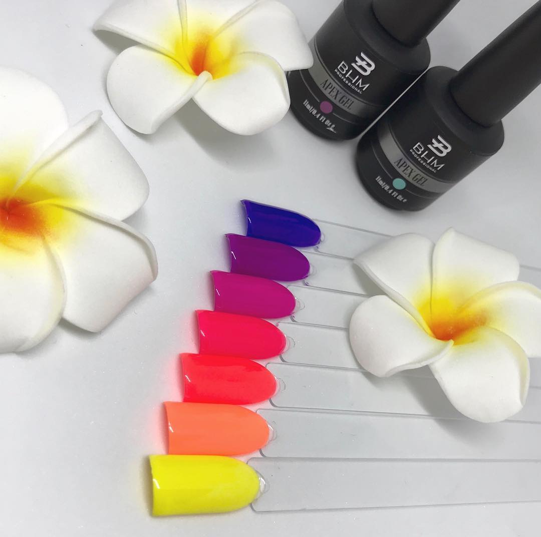 ���� �� 9 ������. BHM prof -Bohemia professional. ���������� ������������ ����- ���� Apex Gel, ���������� ������� � ����������� Swarovski (�����), ������, � ����� ������� ��� ����� �� ������ �����������! ��������� ����-������� �����������)-25.