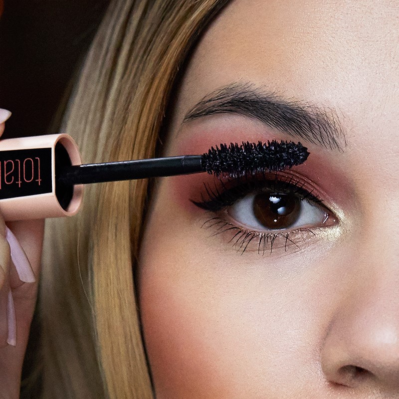 ����������� � ������������ ��������� Garnier, L'Oreal, Maybelline, � ����� �������������� ��������. ����������� ��������. ���������� ���.���� ��� ������ �� 1500 ���.