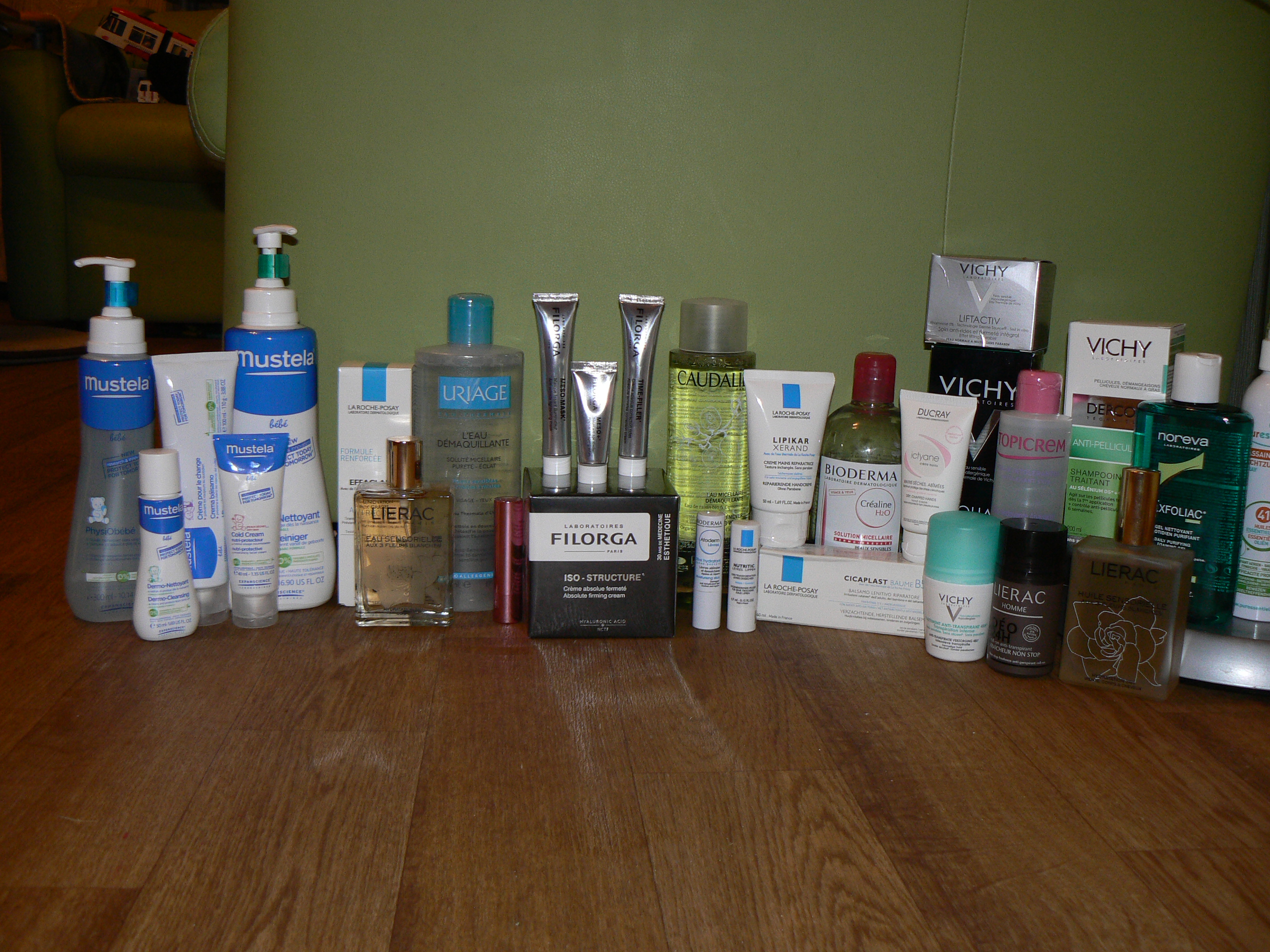 ��������� �������� �� ����������� ������ - Vichy, Mustela, La Roche Posay, Avene, Weleda, Filorga, Lierac, Uriage, Bioderma, Ducray, � ������ ������ 51.