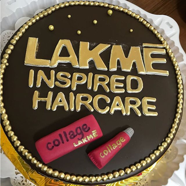 ����� ���� �� 30 ������� �� ���� ��������� ��� ����� LAKME.  ����� �������� ����� � ����� ���� � ���������, ������� ����� �������� � ������ ��� ���� ����� ��������)