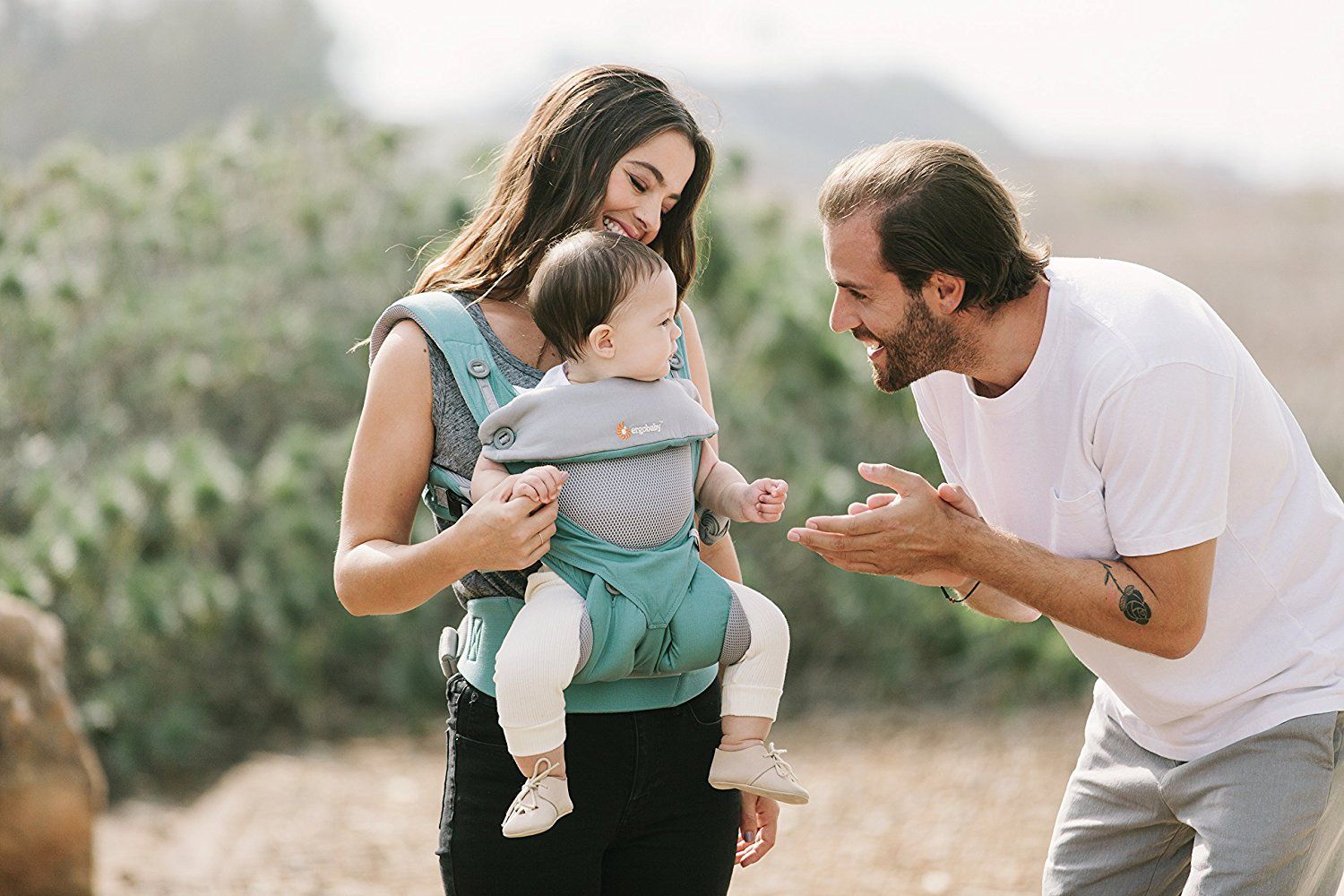 ���� �� 3.09. ������ ��� ���� Urban c usb �� 1200 ��� � ���� ������ 360 Cool Air baby carrier �� 1250 ���. -1