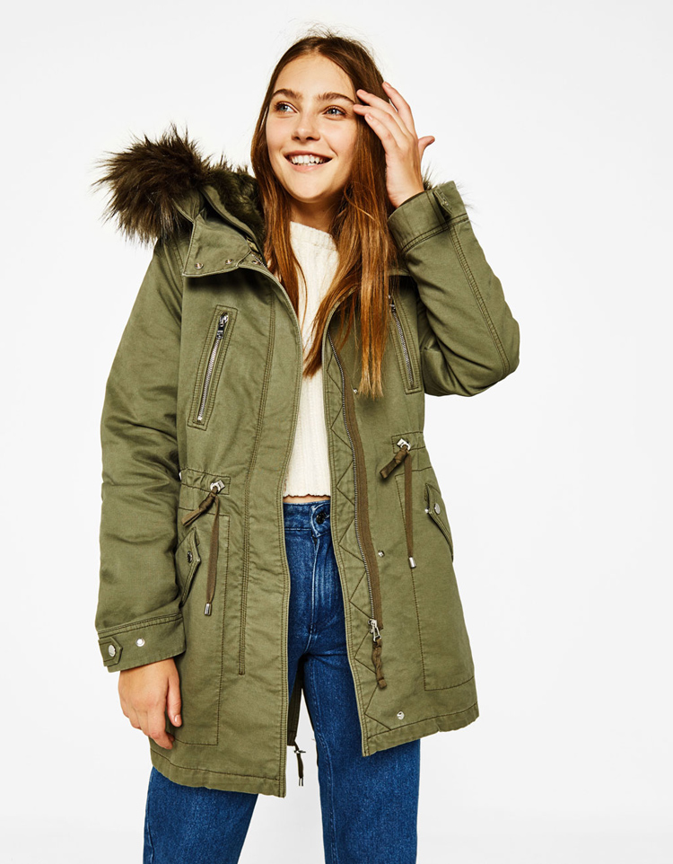 ����� BERSHKA 3500 ���