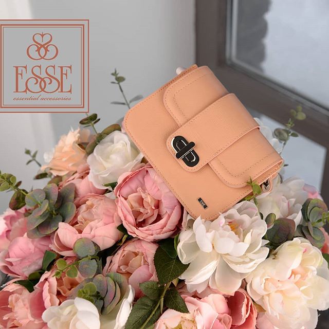 ���� �� 1 ������. ����������� ���������� ����� � ����������� ����c����� ������ E*ss*e-������ ����������� ����. ������ �� 70%.��������� �������.