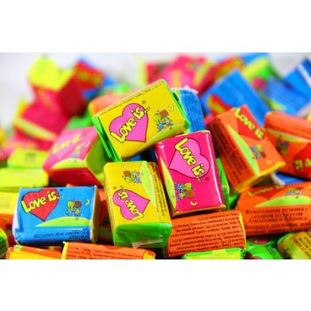 ������ LOVE IS - ����� � �������!