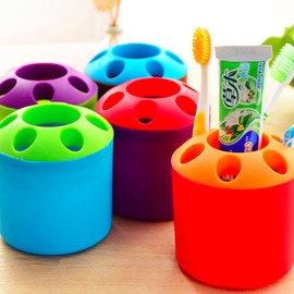 ��������� ����� 100 ������������ ������������� �������. ����������� �������� � ���� ����� ����� ������ � �������� ����� ��� ���� � �����.