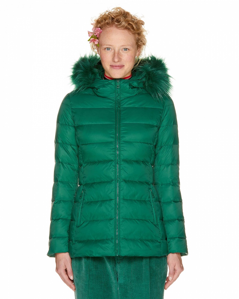 ������� � ��������� benetton 2500 ���