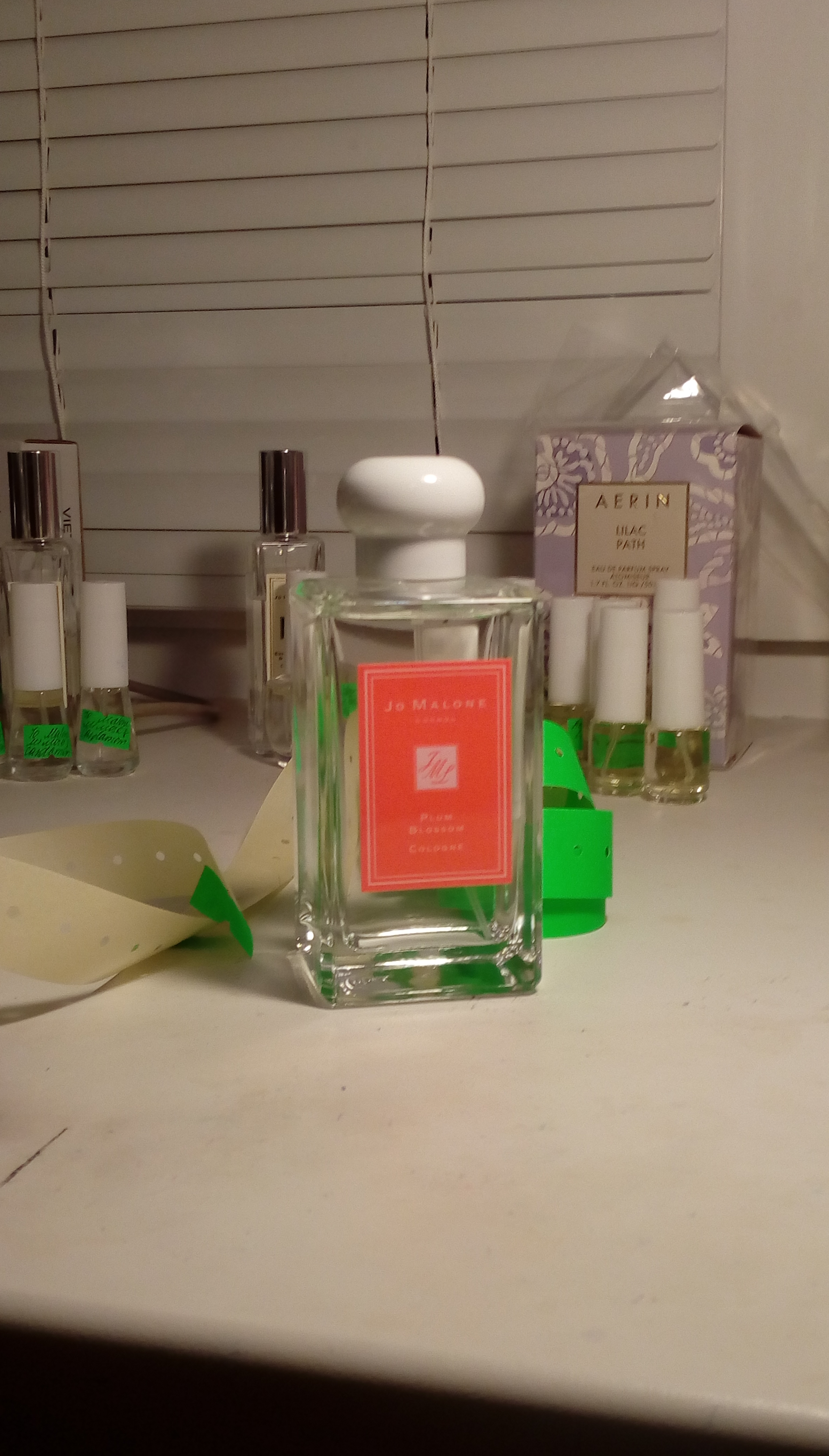 �������� ��� �����  ����� Jo Malone Plum Blossom �������� 50 �� �����. ������������� � ������������ � ���� ������, ����� ������� � �������, ������� � ���� ��������.� ���������� ����� �� ������������