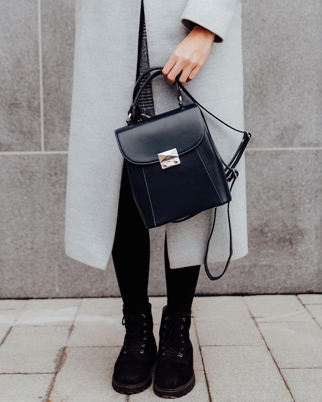 �������� �������� � �����, �������� ��������� � ������ ������. �� ���� ��������������� �� �������� ������ ����. ���� ������� ������ � ���������� �������� �� ��������