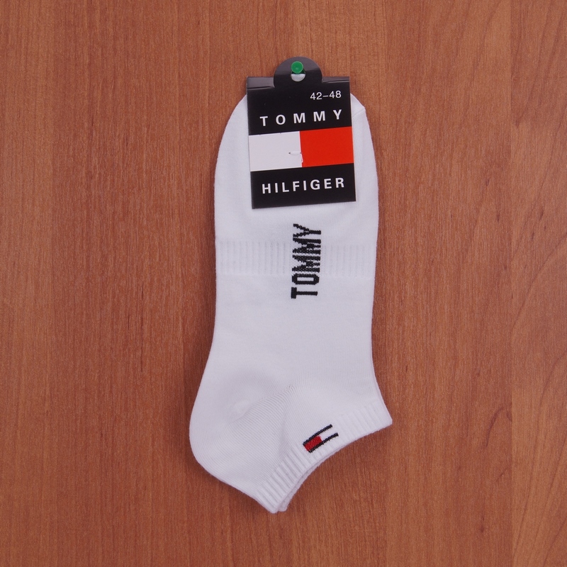 ����� ��������� ��������! Adidas, Fila, Gucci, Nike, Puma, Supreme, Tomy Hillfiger, Fcbarcelona. ���� �������� �����!