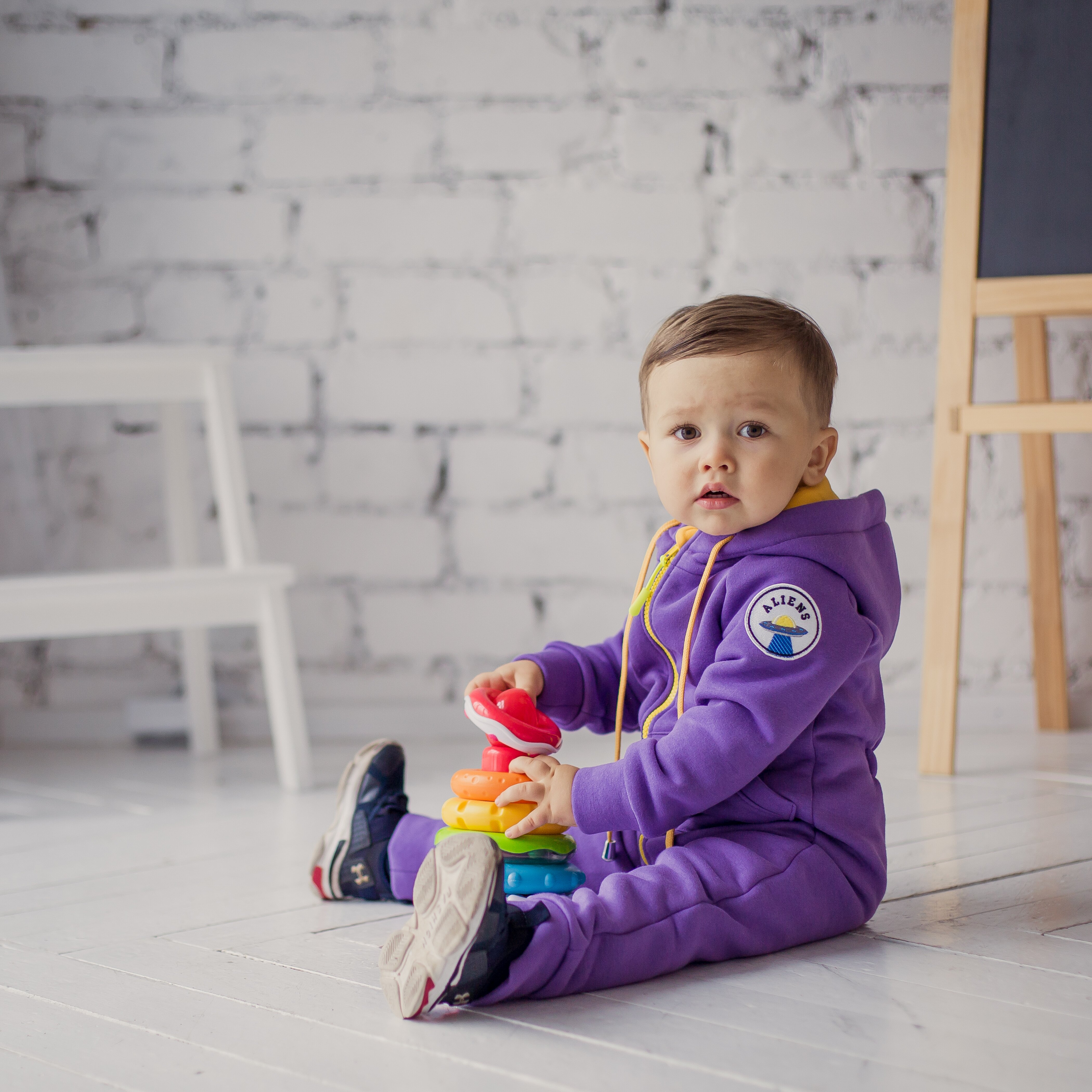 ����� ������� ������ ��� ����� �����. ����������� ����������� �� Ali*ens Ki*ds. ������� �� 74 �� 158