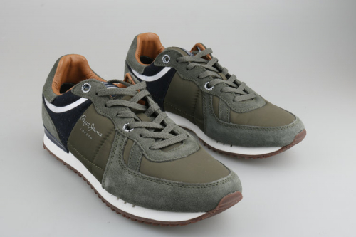 ��������� �������  Pepe jeans   ������� ����: 2000 �   