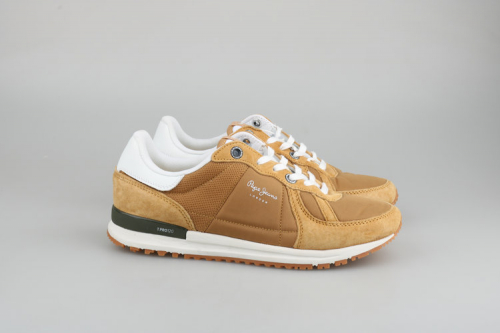 ��������� �������  Pepe jeans   ������� ����: 2000 �   