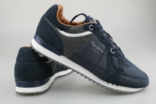 ��������� �������  Pepe jeans   ������� ����: 2000 �   