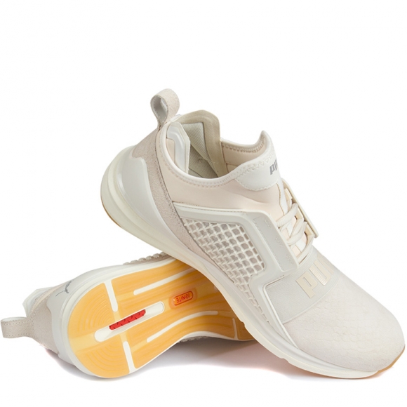 ���� �� 01.07. ����� �� ��� ������ Adidas, Nike, Reebok, Puma, Salomon. ����� ��������� � ������������ ������!