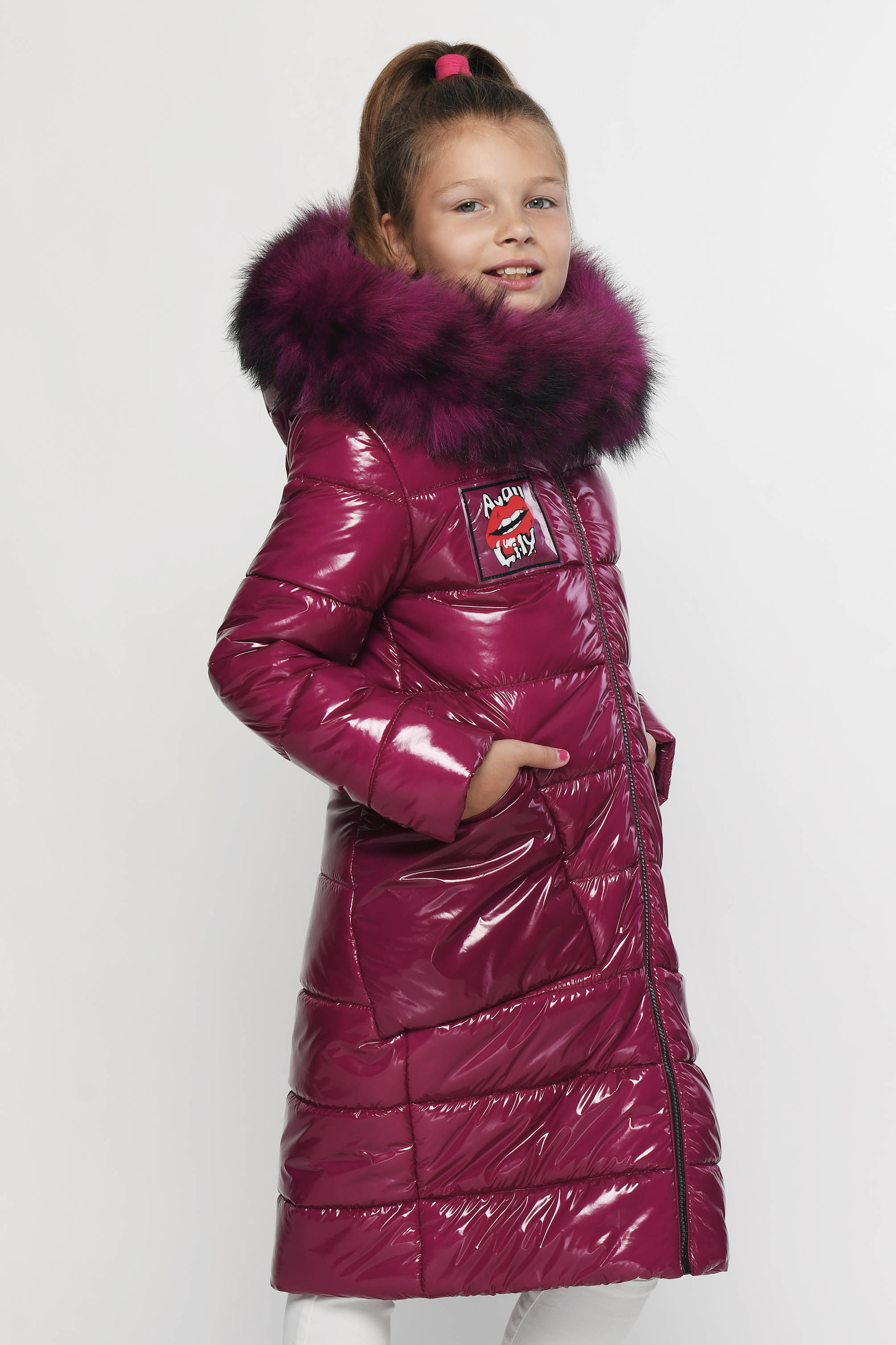 ���� �� 5.09. ����� ����� ������ ��������� ������� ������ ��� ����� �� X-voyz!!! �� ����� �������� ������ � �������� ��������! ������� 32-42! ��� ��� ������� ����! ����� 19