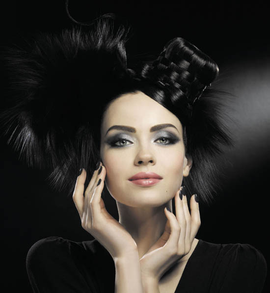 ���� �� 10 ��������.������������ ���������:Max Factor,Rimmel,Revlon,Gosh, Still, Eva,Catrice,Lamel,Bourjois 137.������� 24 ��������.