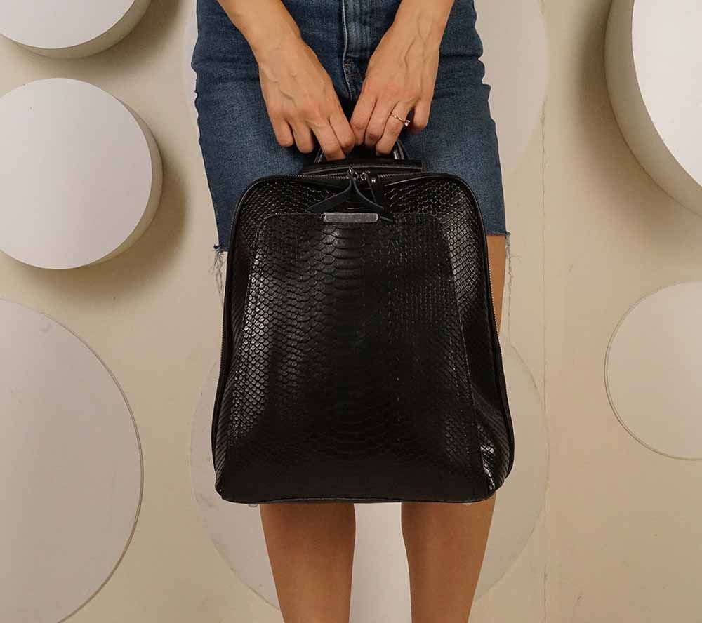 ���� �� 17.09.Colibri. ���������� ��� � ���� ����! ��������� �������� ������-����������� �� ����������� ����-����� ������ ������� ������ ��������. �������: �������� ������� ��� �����,����������.����������������,�������� ����. ����� �������!-19