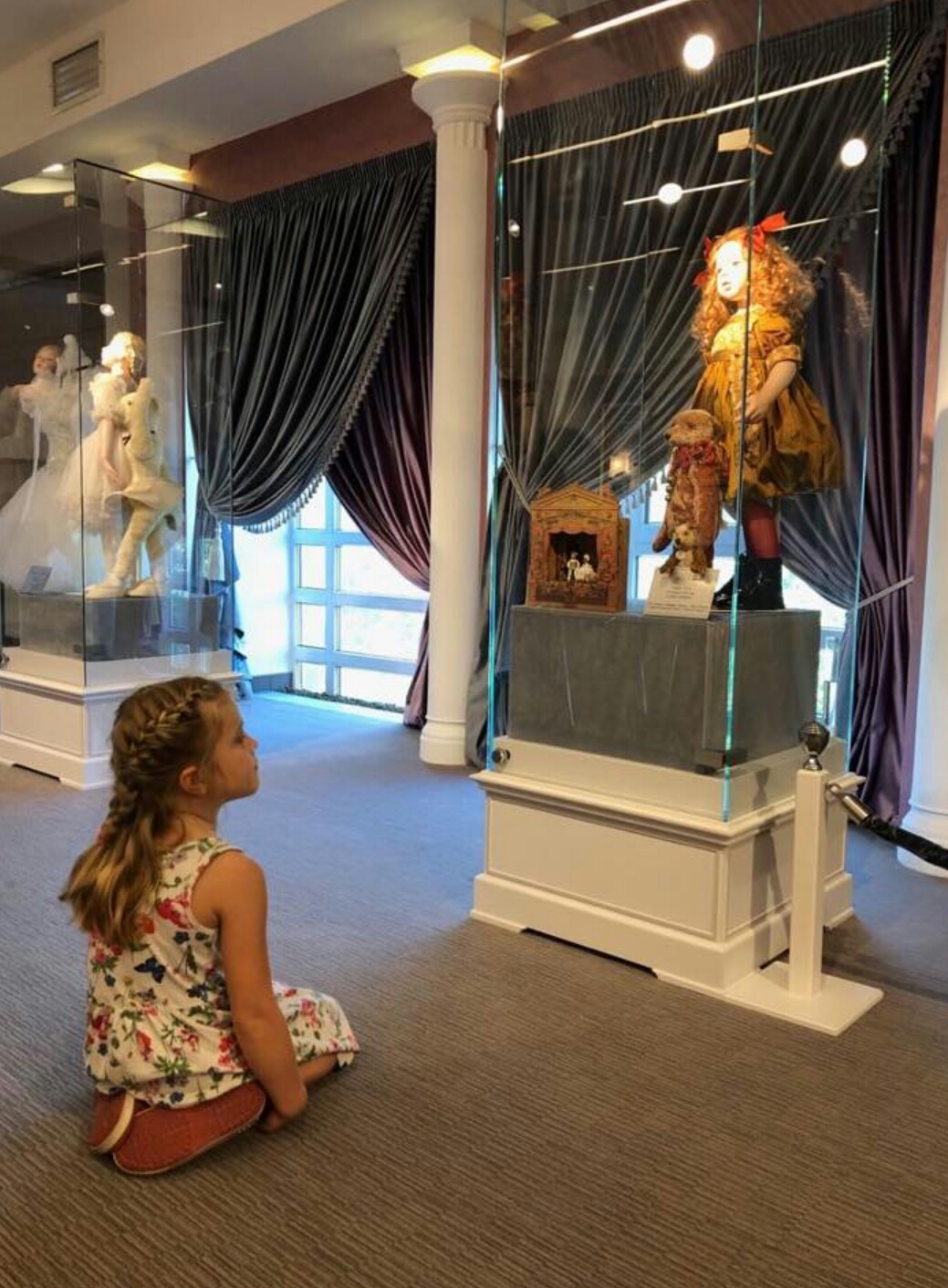 ����� ����� ������������