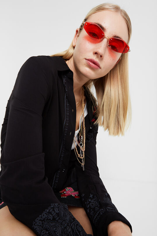 ������� ������� ������� ����: 2350 �      �����: DESIGUAL  