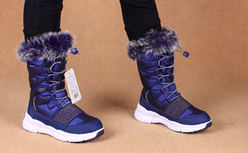 ������ ������� ������� ����: 1990 �   �����: O'STIN  