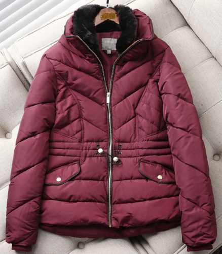 ���� �� 19.12 ������ ������,����� ,�����, ���� �� �������� �� 80% .Mic*hael Kors ,Benetton, Vila � ��. -42