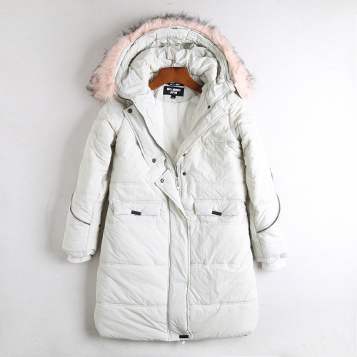 ���� �� 31.01 ������ ������,����� ,�����, ���� �� �������� �� 80% .Mic*hael Kors ,Benetton, Vila � ��. -45