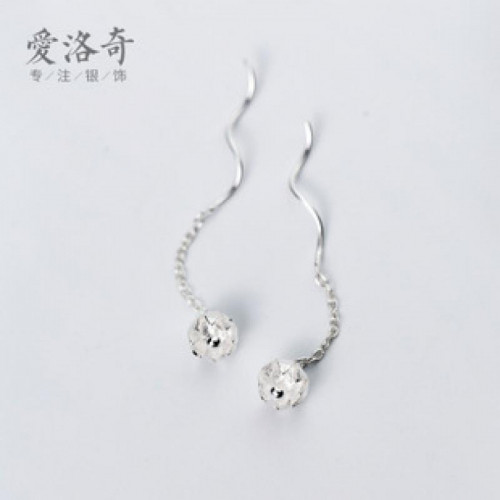 � ������� ������ � �������� 268���+%  � ������-�������� 303��� +% ������� 925 �����. 