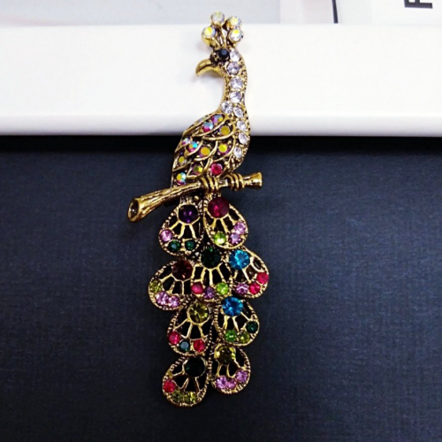 ������ ��������� "Birdie".    ������� ����: 120 �