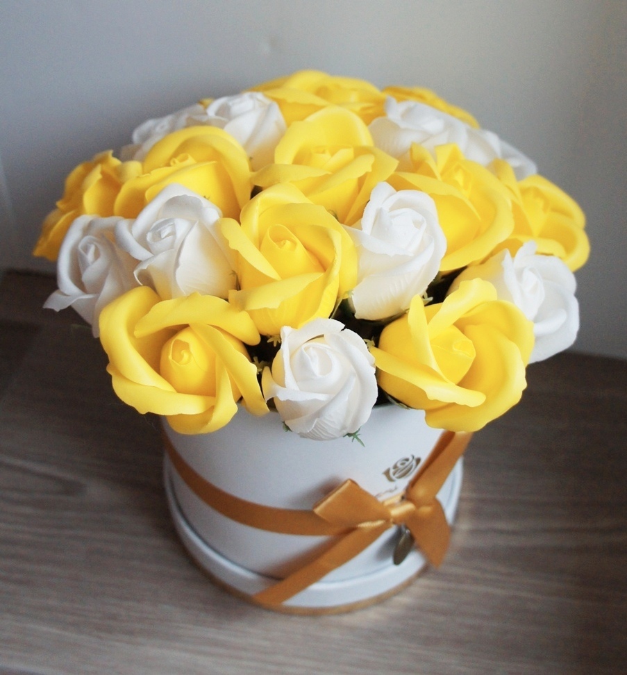 ������ ��������� ���������� ������ � �������. ������� ���� - ������������ � ���������� �������, ������� ���������� ������� ������ ��������.