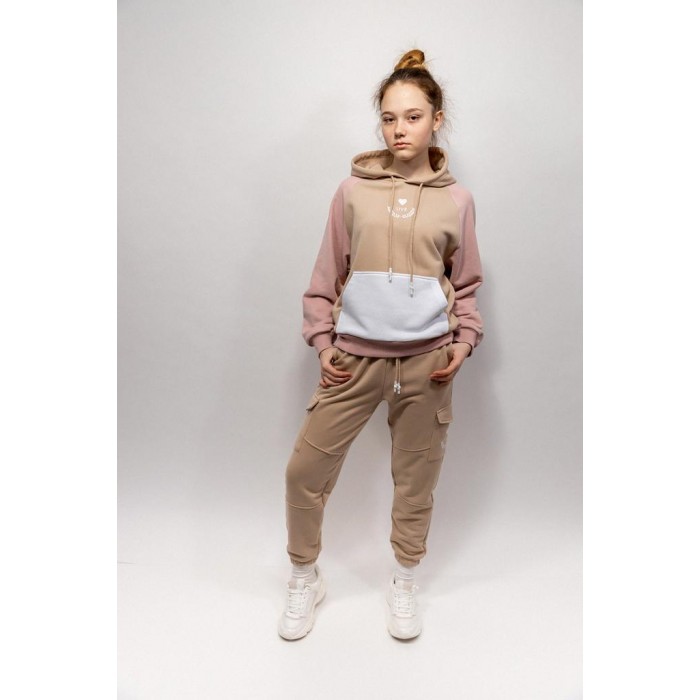 Live - ����� �����, ��������������� �� �������������� �������. ���������, ��������, ����, �������� � �����. ����� Live ������������ �� ������� ���������, ������� ����� ����� � ������!