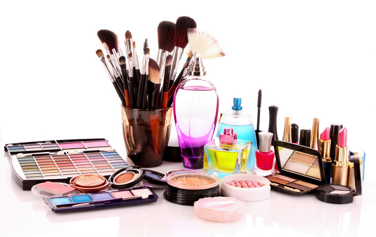 ��� ������������ ���������-6.������� ������ Bourjois,Vivienne sabo,Catrice,Makeup Revolution,Relouis,Essence, Lux visage � Eva �� ��������� �����. 